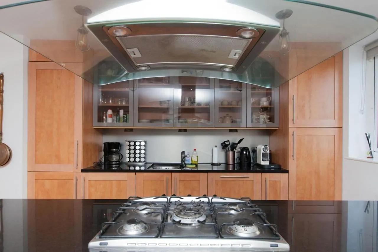 Holyrood Residence - Luxury Apartment With Parking إدنبرة