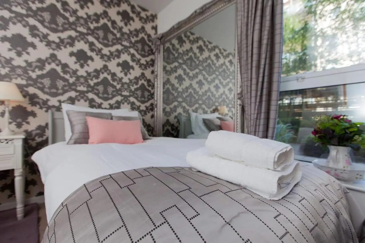 Holyrood Residence - Luxury Apartment With Parking Edimburgo
